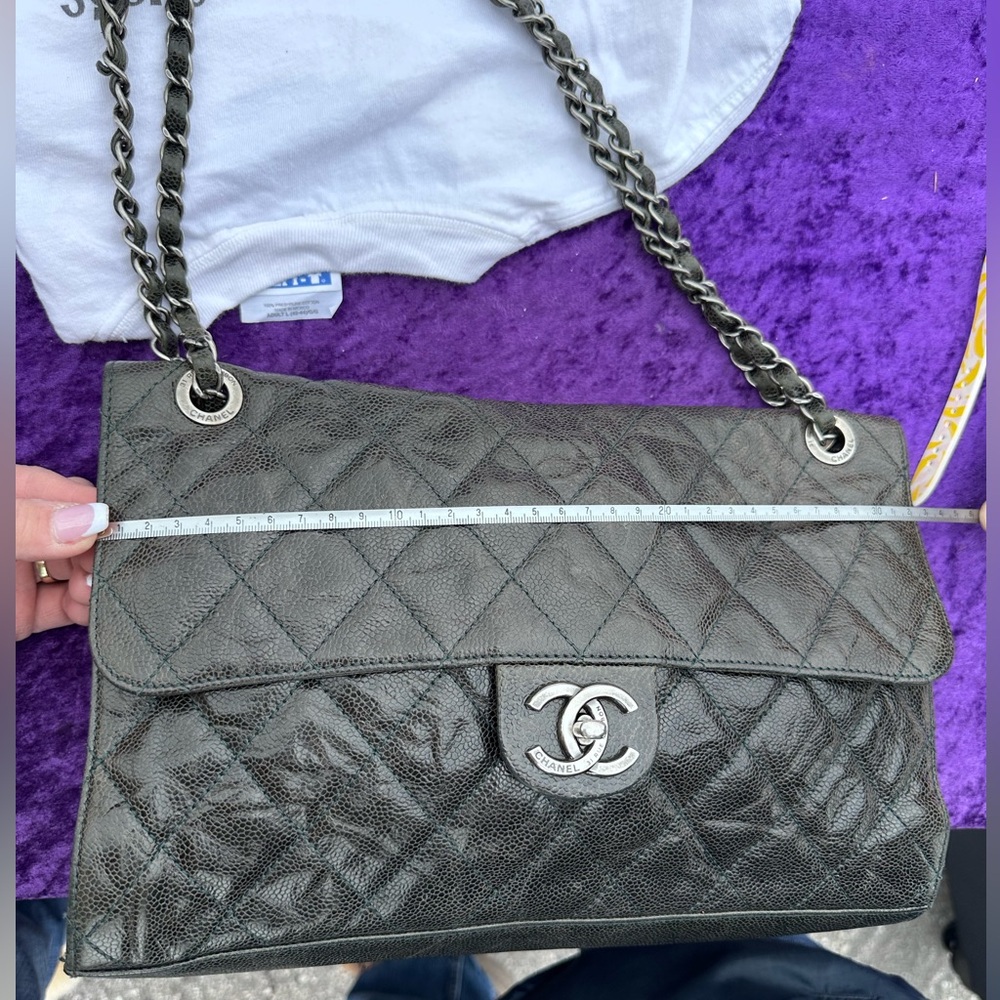 SOLD!!!!!Classic Crinkle Flap Jumbo Shoulder Bag, Caviar Leather